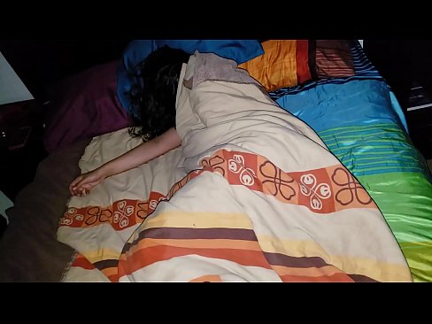 ❤️ Stepson jgħajjar lill-mara żagħżugħa tiegħu waqt li torqod. ☑ Porno f'mt.pornpictureshq.ru ﹏